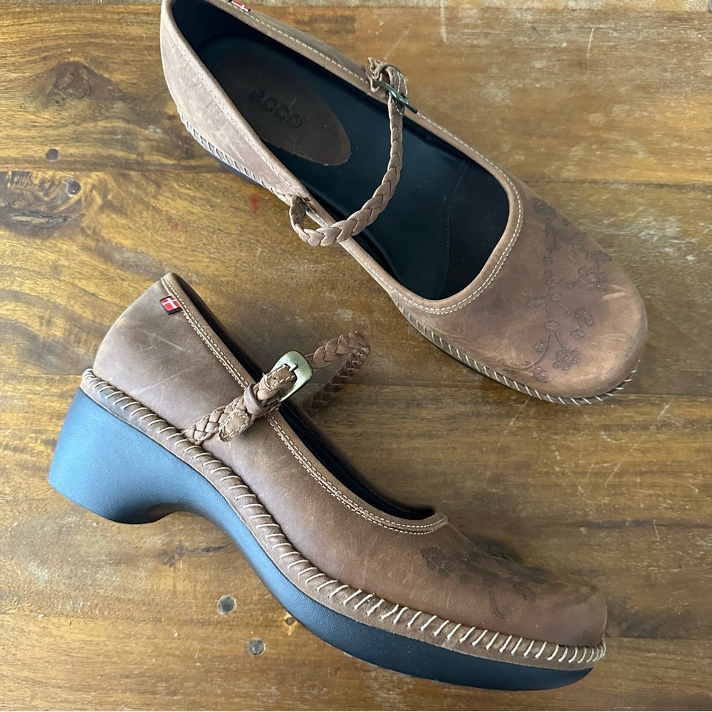 Ecco Sussex brown leather floral embossed Mary Jane clogs ladies size EUR 40
